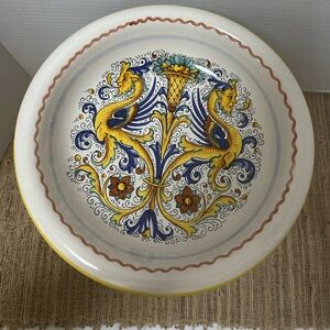Deruta Raffaellesco Pattern Italian Hand Painted Ceramic  Pottery Pedestal Bowl